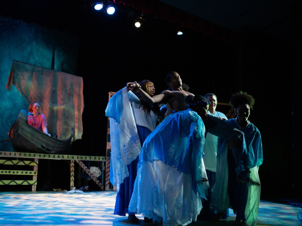 Dontrell Who Kissed The Sea